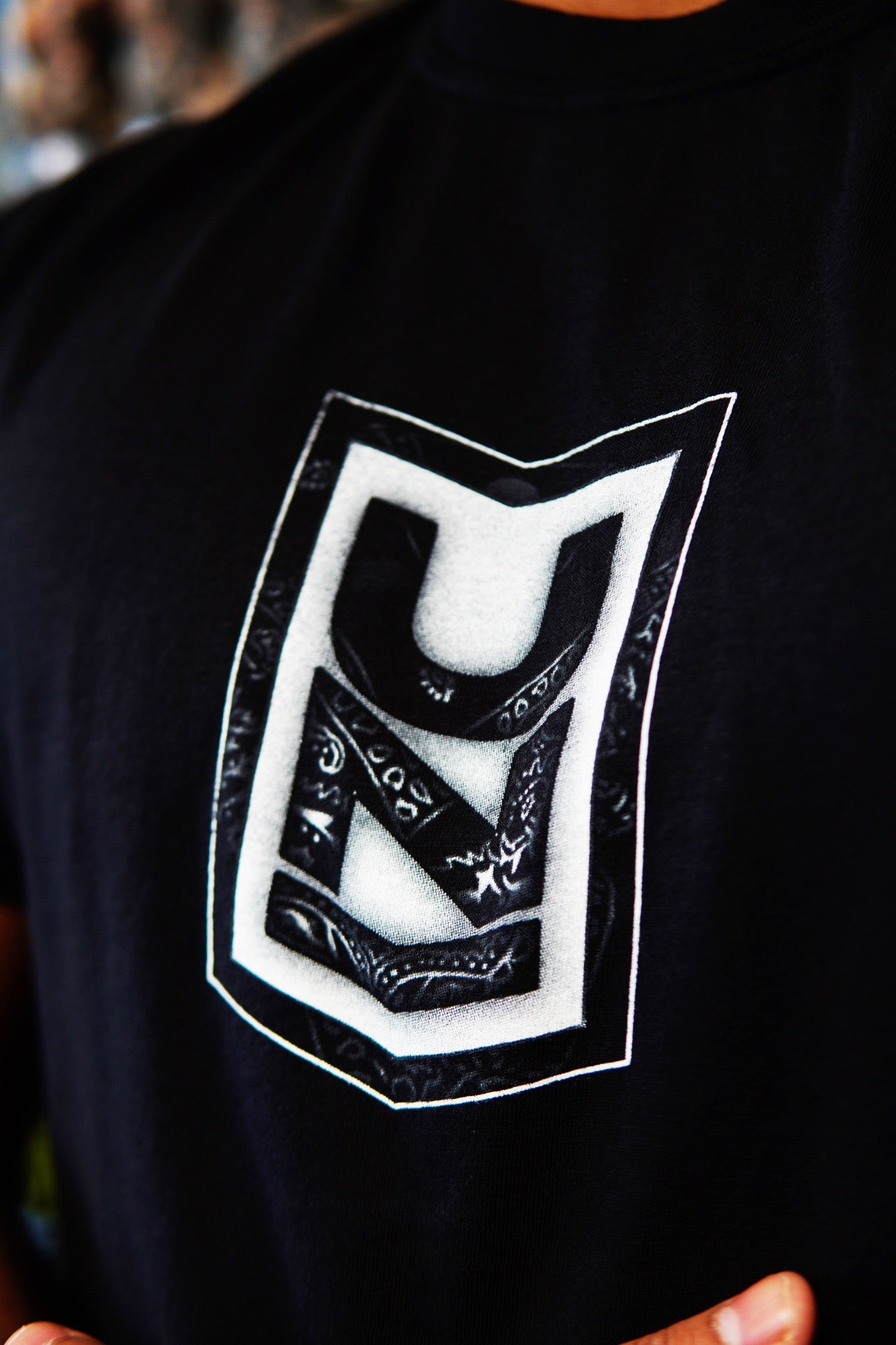 UN Dead Scoop Crew Neck